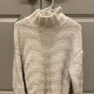 Womens turtleneck sweater size Medium